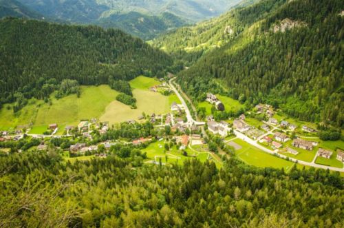 37976128 948474162002175 875320077296074752 o